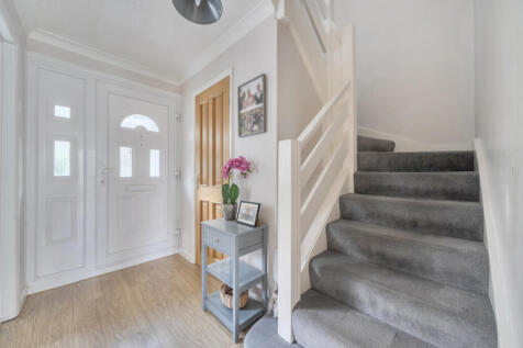 1383920-22-691f3c...