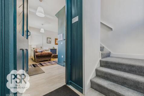 Annexe Entrance Hallway