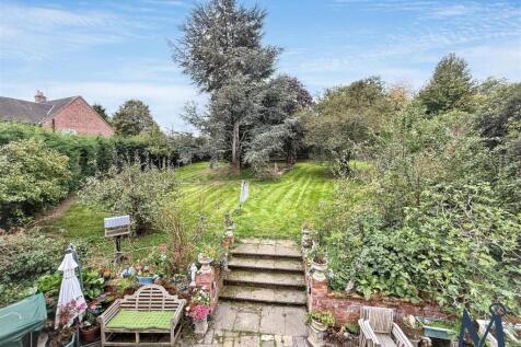 Substantial Rear Garden