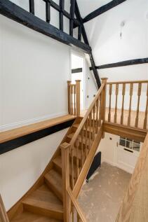 Stairs_1.jpg