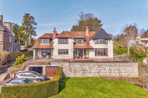 1A Glamis Road new Externals-3.JPG