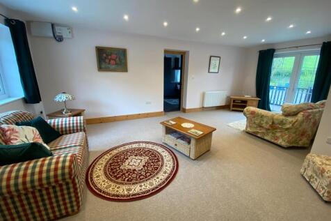 Lounge 1