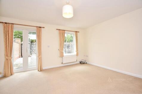Viney Lane, Aylesbury, HP19 photo 3