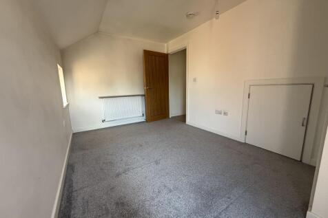 Bramley Court, Church Road, Paddock Wood, Tonbridge, Kent, TN12 6EU photo 4