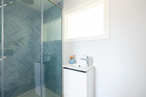 67aa1d2e260cc_Strand House-44