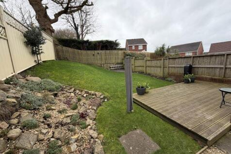 Rear garden i