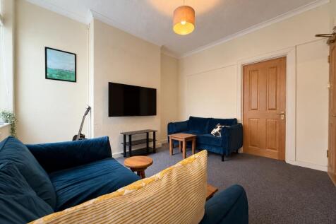 another student property from Award-winning CPS HO