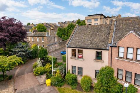 23 Osborne Place Dundee-2.jpg