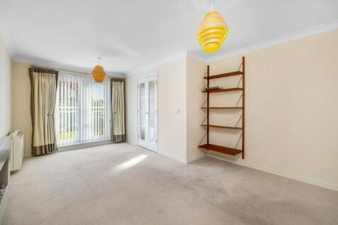 30 Swallows Court (Spalding)-17