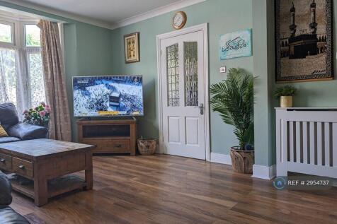 St Albans Avenue, London, E6 photo 3