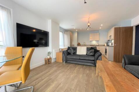 Living Area.jpg