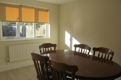 Warwick Road (room 5), Carlisle, CA1 photo 3
