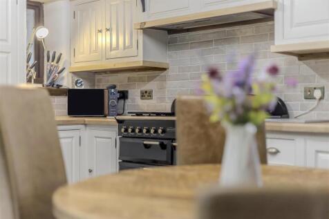 Farmhouse Breakfast Kitchen