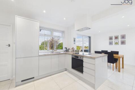 Open Plan Kitchen Diner
