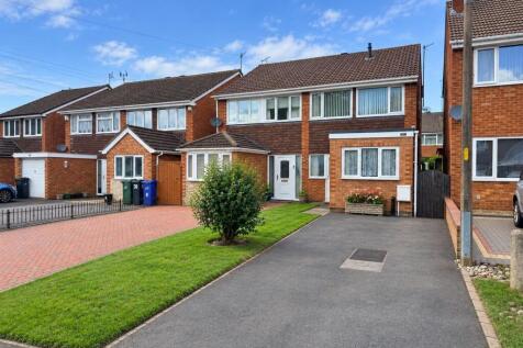 Chapel Street Wordsley 1.jpg