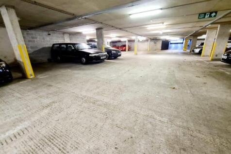 Parking Space 13 Terrace Apartments 40 Drayton Park, Drayton Park photo 3