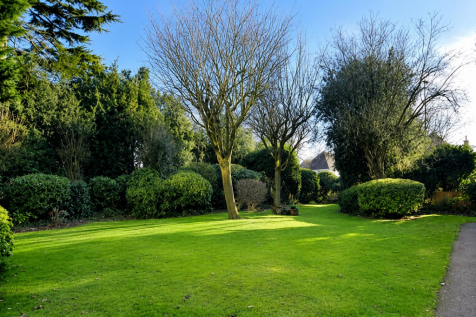 For Rent by Aspire Residential | St Andrews Garden