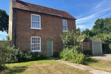 3 Bedroom House in TN3 8LD