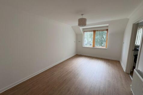 Torwood, Leslie Place, Port Elphinstone, Inverurie, Aberdeenshire, AB51 photo 3