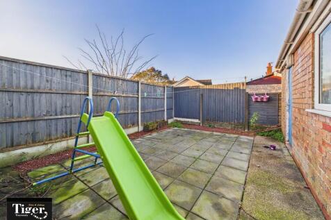 CAM03440G0-PR0484...