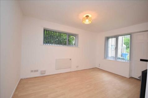 Lounge/Dining Area