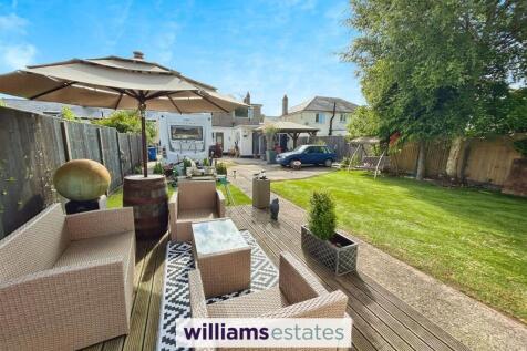 Rear Patio and Garden