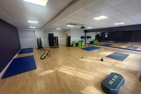 Internals Anytime Fitness 5.jpg