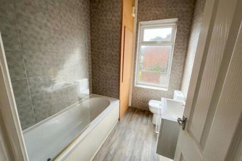 Buxton Street, Halifax, HX3 photo 5