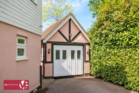 The Chimneys Middle Street Nazeing Waltham Abbey EN9 2LG via pro
