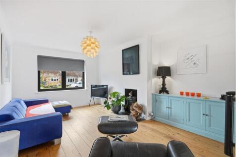Green Lane Close 3.jpg