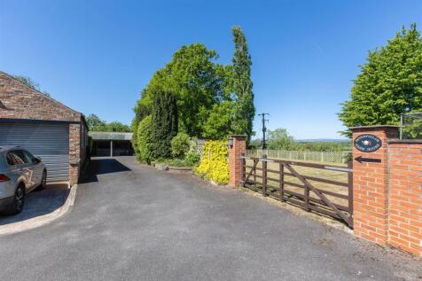 Sevenfields Farm House External-4.jpg