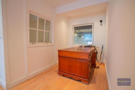 7 Bradman Road-23.jpg