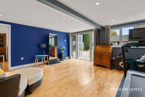 Sitting Room, Greytrex House, Stamford