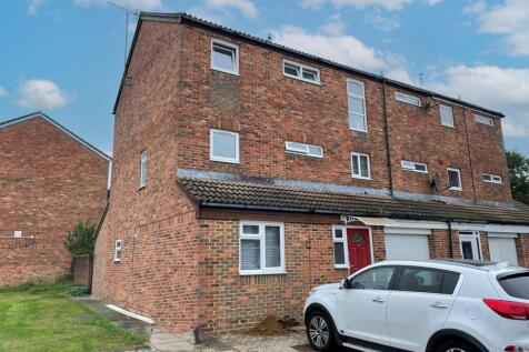 BLue 9 Meadow Way.jpg