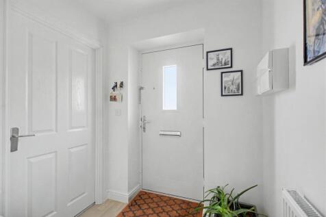Entrance Hall_2.jpeg