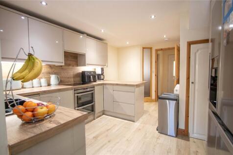 Kitchen/Breakfast Rm