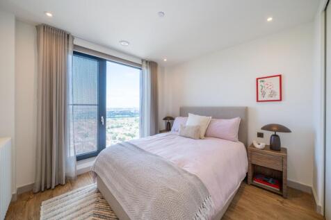 The Eades, 11 Selborne Road London E17 photo 4