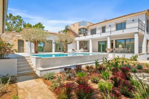 238681171_original.j