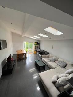 8-bed house on Heeley Road, Selly Oak, West Midlands, B29, £4,171/mo