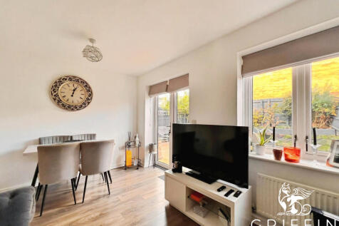 Bredle Way, Aveley, RM15 photo 4