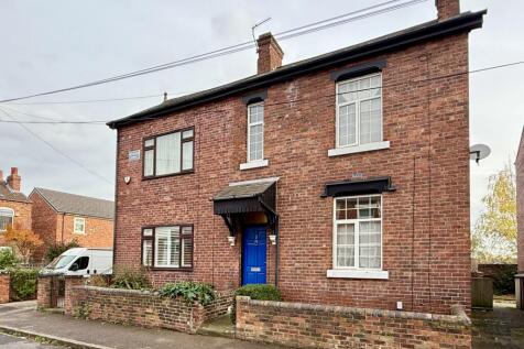 Wakefield, WF1 - property photo