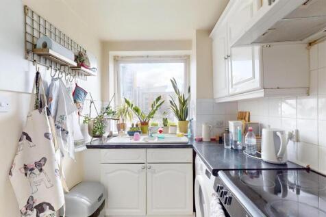 Big Fitter Kitchen at Felixstowe Court- For Sale -