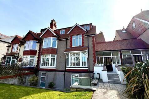 abbey rd 37 flat 6.jpg