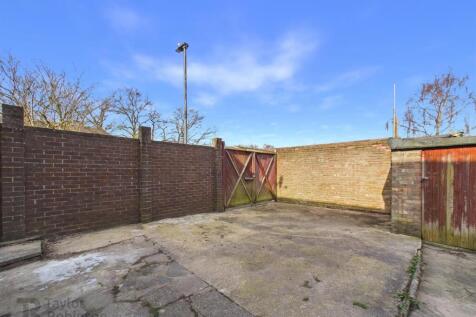 CAM02600G0-PR0679-STILL014.jpg