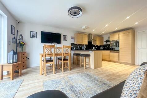 Kitchen/Dienr/Family