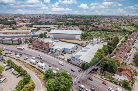 Wembley Trade Park-150.jpg