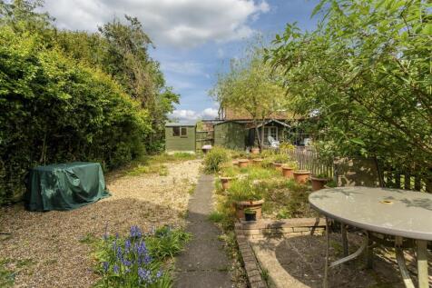 flat-lyme-regis-road-banstead-103.jpg
