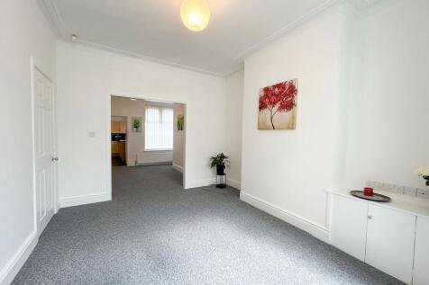Gorse Street, Stretford, M32 photo 4