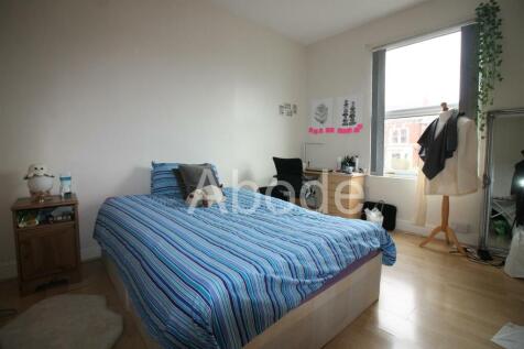 Flat 2 - 3a Victoria Terrace, Hyde Park, Leeds photo 5