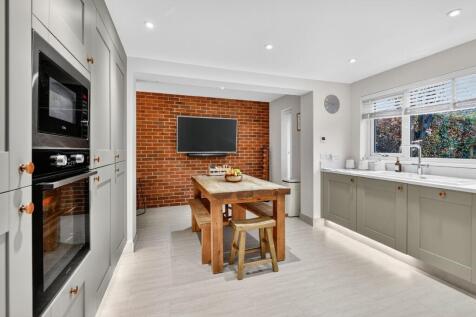 Kitchen (1)